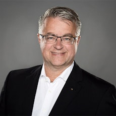 Mit Chatbots, Apps & Co. vom Immobilienunternehmen zur Onlineplattform